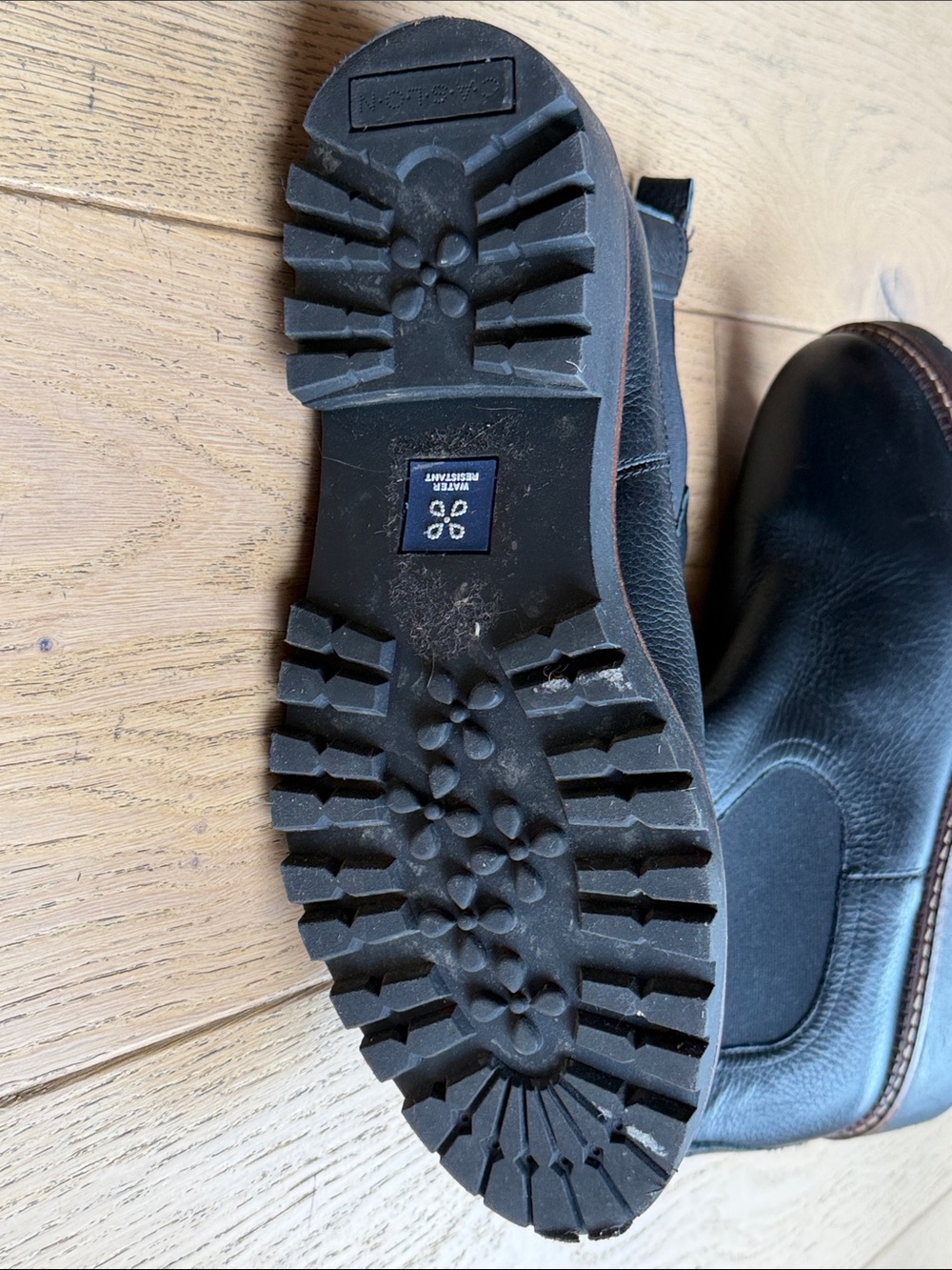 Caslon Women’s Black Leather Chelsea Boots - Water Resistant - Picture 6 of 8